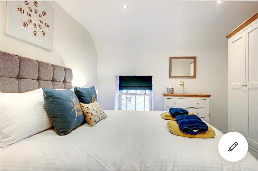 Rustic Retreats Jacks Cottage With Hot Tub & Alpaca Walking Experiences Matlock  Exterior photo